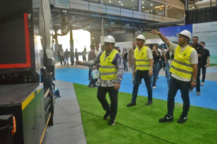 Perakitan Kendaraan Listrik Dipercepat Pemerintah